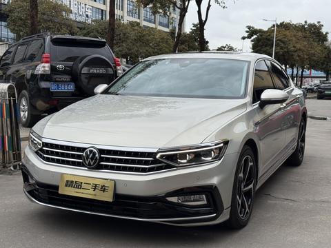 Volkswagen Magotan 2024