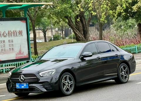 Mercedes-Benz E-Class 2021