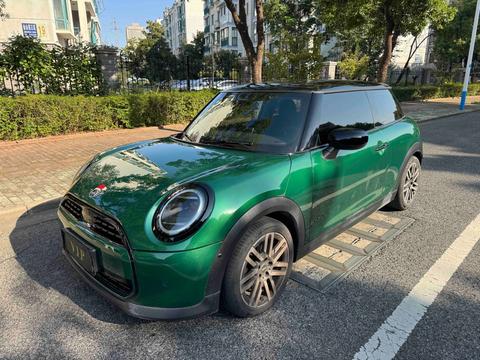 MINI Cooper 2025