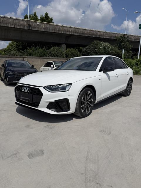 Audi A4L 2023