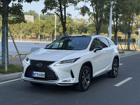 Lexus RX 2020