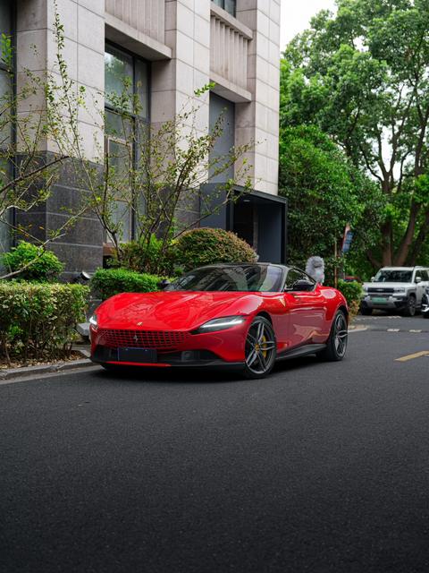Ferrari Roma 2020