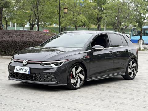 Volkswagen Golf GTI 2021