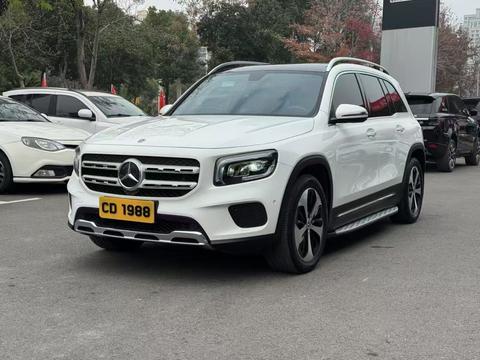 Mercedes-Benz GLB 2023