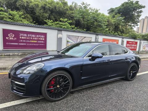 Porsche Panamera 2021
