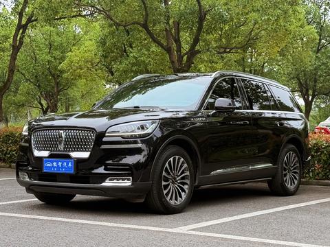 Lincoln Aviator 2023