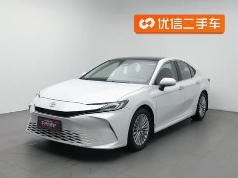 Toyota Camry 2024