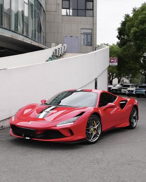Ferrari F8 Tributo 2019