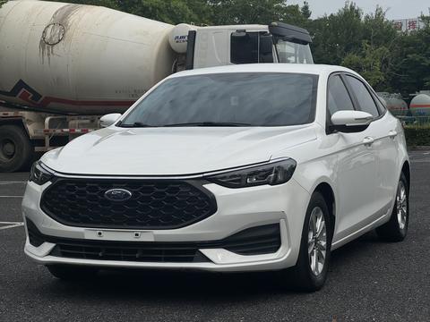 Ford Escort 2021