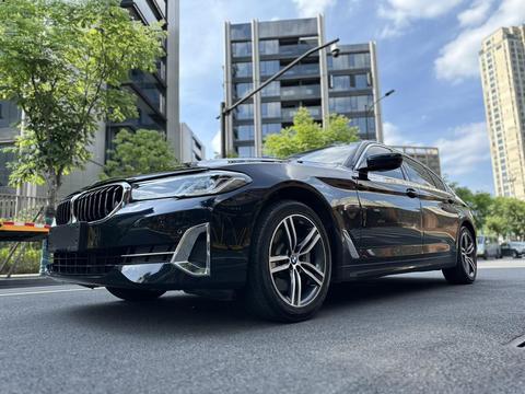 BMW 5 Series 2022