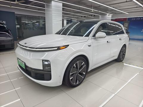 Li Auto L8 2025