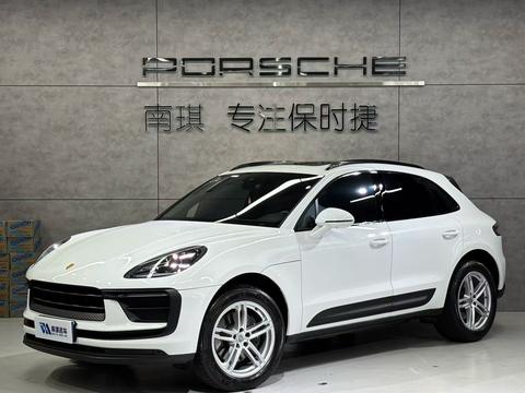Porsche Macan 2022