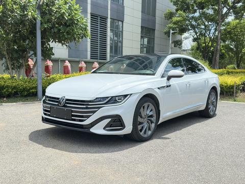 Volkswagen Passat CC 2024