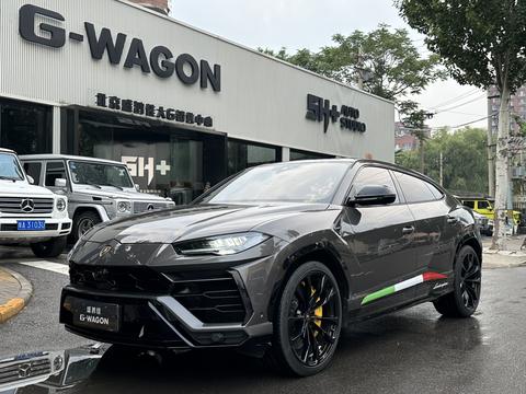 Lamborghini Urus 2021