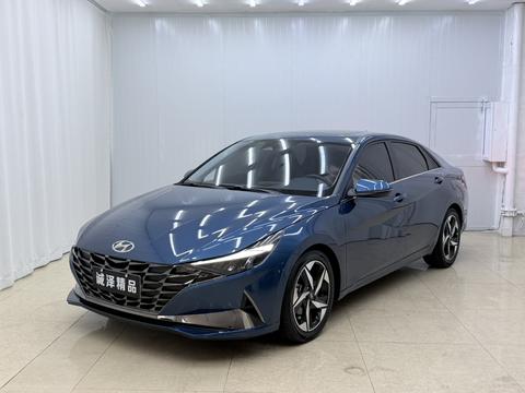 Hyundai Elantra 2022