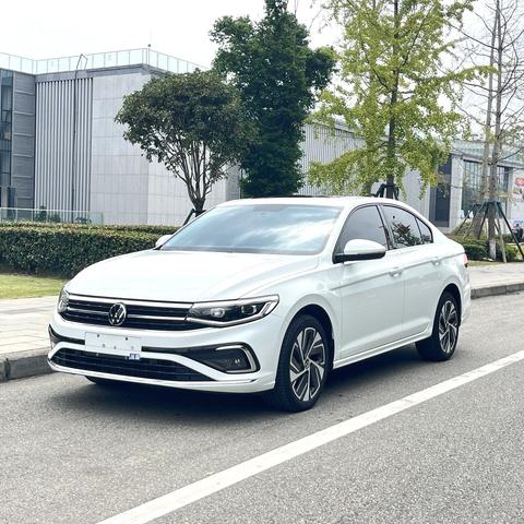 Volkswagen Bora 2023