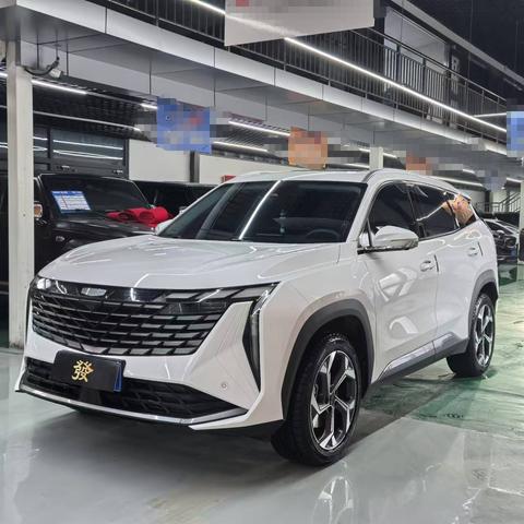 Geely Atlas 2024