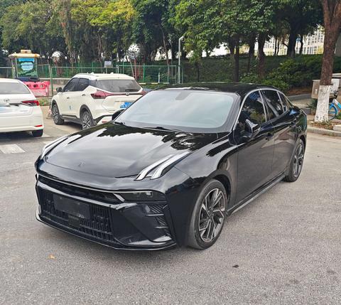 Lynk & Co 03 2023