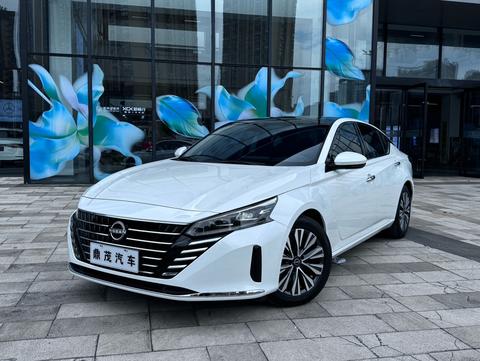 Nissan Teana 2022