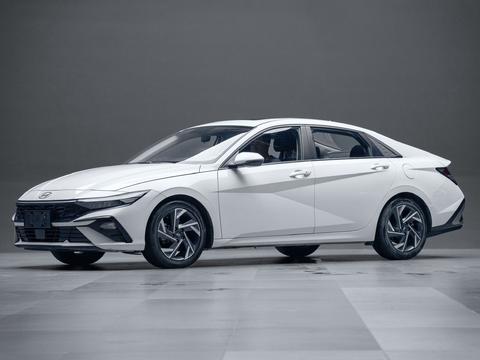 Hyundai Elantra 2023