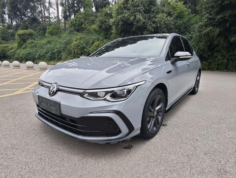 Volkswagen Golf 2021