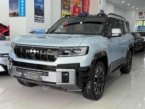 Fangchengbao Bao 8 2025