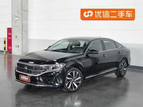 Volkswagen Passat 2022