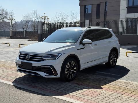 Volkswagen Tiguan L 2024