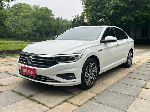 Volkswagen Sagitar 2022