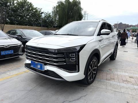 JAC X8 Plus 2024