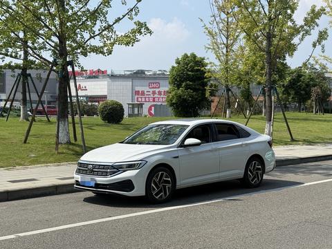 Volkswagen Sagitar 2024