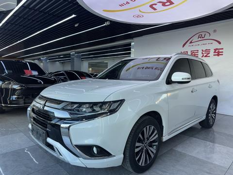 Mitsubishi Outlander 2021