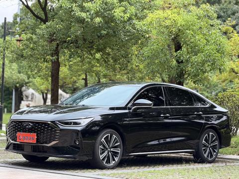 Chery Arrizo 8 Pro 2025