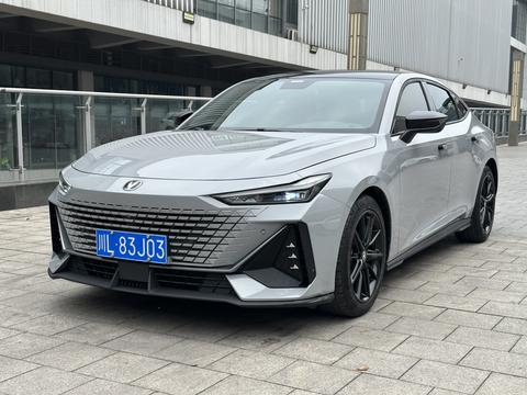 Changan UNI-V 2022