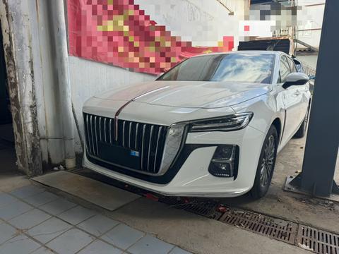 Hongqi H5 2025
