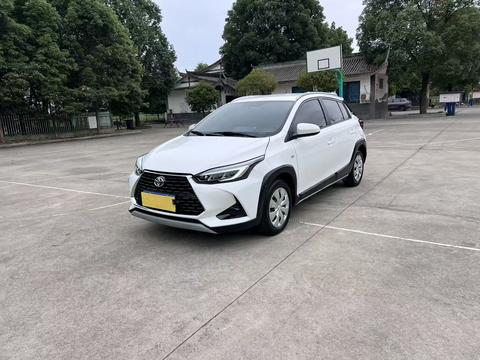 Toyota Yaris L 2021