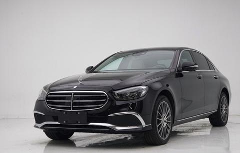 Mercedes-Benz E-Class 2022
