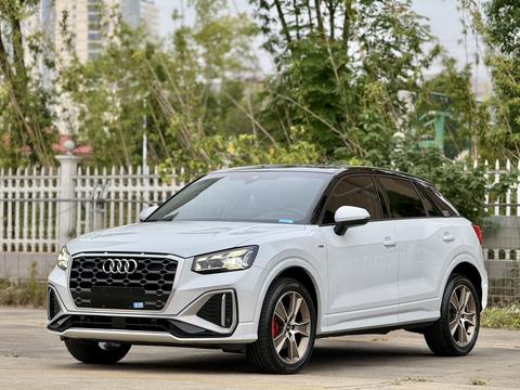 Audi Q2L 2024