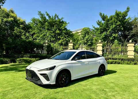 MG 5 Scorpio 2022