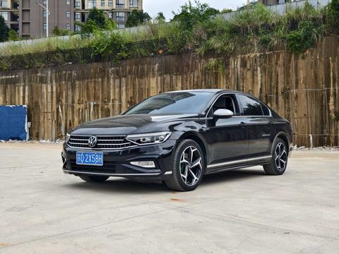 Volkswagen Magotan 2023