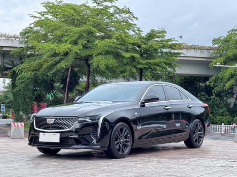 Cadillac CT4 2022