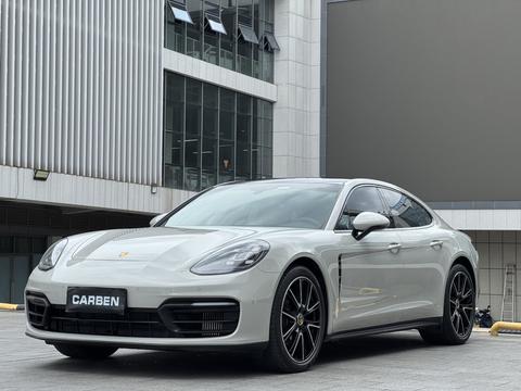 Porsche Panamera 2022