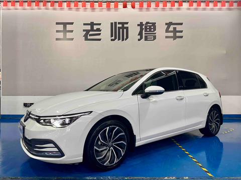 Volkswagen Golf 2021