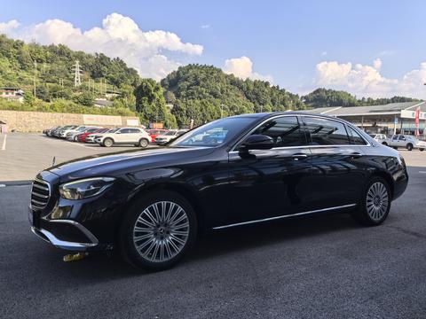 Mercedes-Benz E-Class 2022