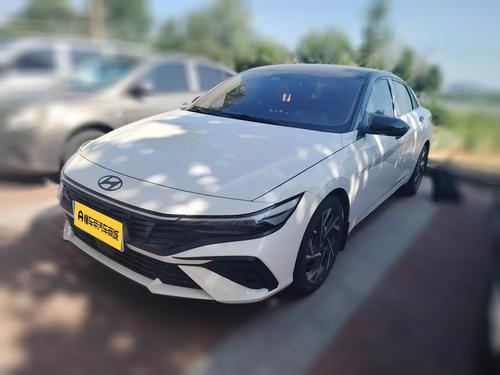 Hyundai Elantra 2023
