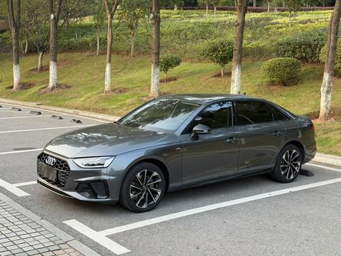 Audi A4L 2023