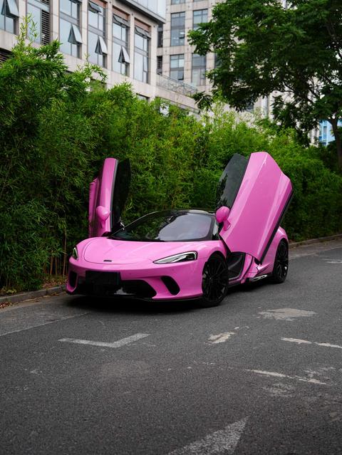 McLaren GT 2022