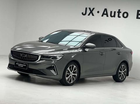 Geely Emgrand 2022