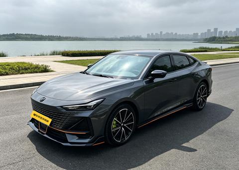 Changan UNI-V 2022