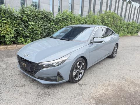 Hyundai Elantra 2023
